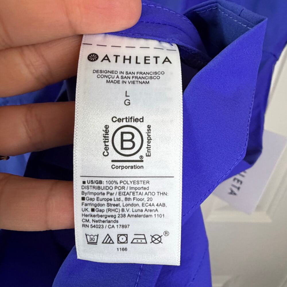 Athleta Performance Poplin Popover Short Sleeve Lazurite Blue Button Top L NWT - Picture 7 of 8